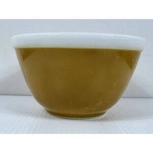 Pyrex Mixing Bowl Small Vintage Golden Yellow & White‎ Trim 401 1.5 Pt